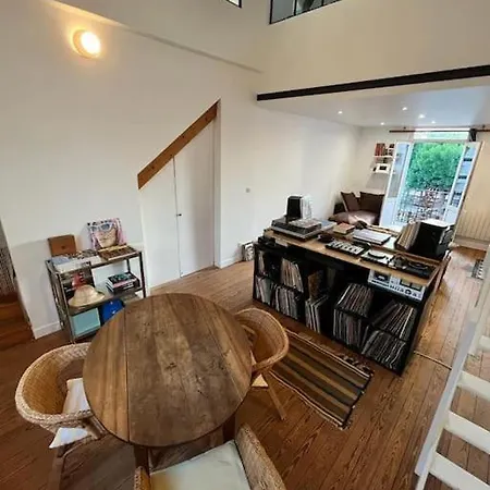 Duplex Gare St Jean *