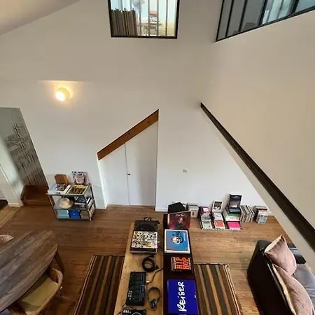 Apartment Duplex Gare St Jean *